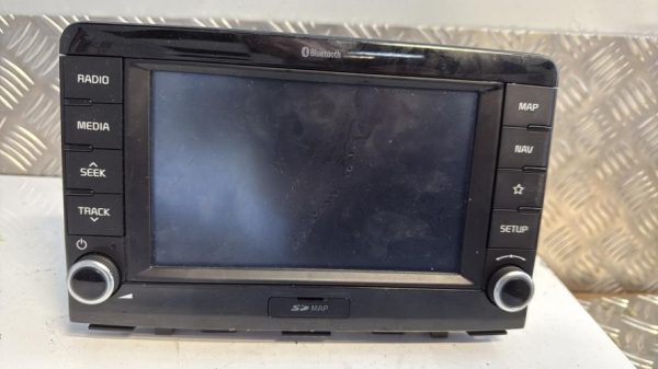 Autoradio d'origine KIA RIO 4 PHASE 1 Essence - Image 4