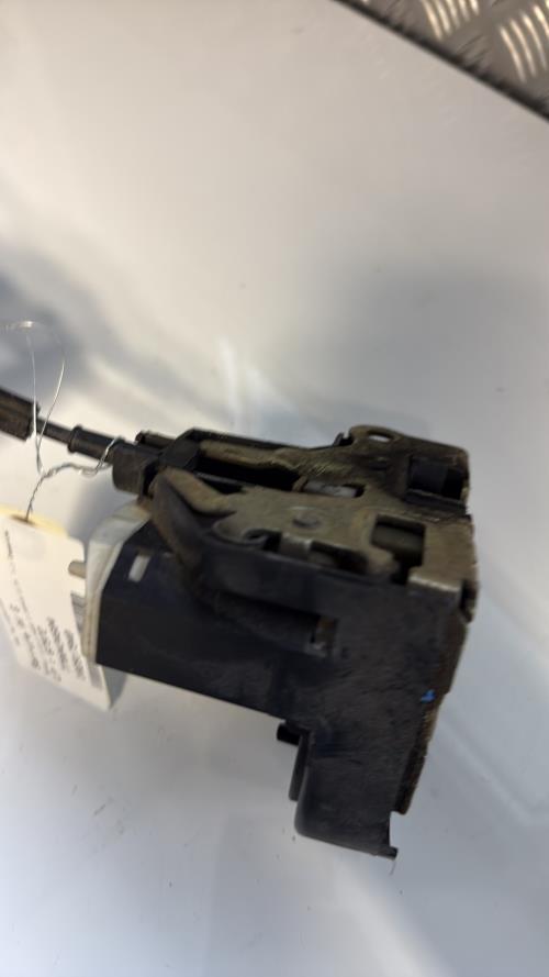 Serrure avant gauche RENAULT CLIO 2 PHASE 2 Essence - Image 2