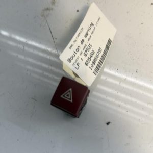 Bouton de warning PEUGEOT 207 PHASE 1 BREAK Diesel - Image 1