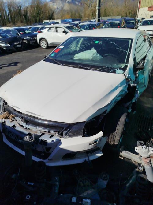 Bloc ABS (freins anti-blocage) VOLKSWAGEN PASSAT 5 CC COUPE Diesel - Image 4