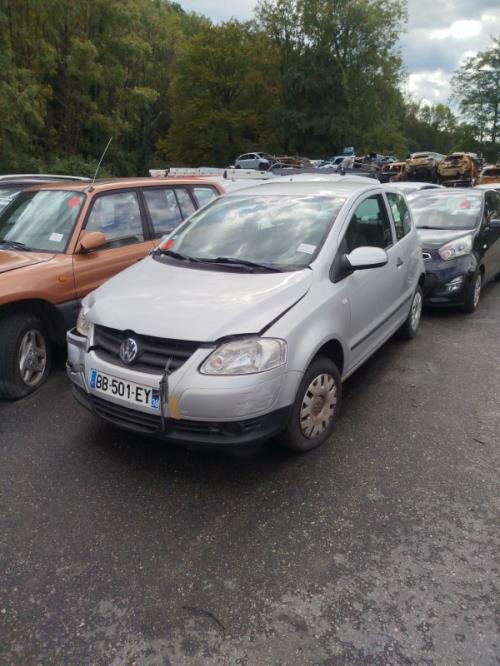 Ceinture arriere droit VOLKSWAGEN FOX Essence - Image 4