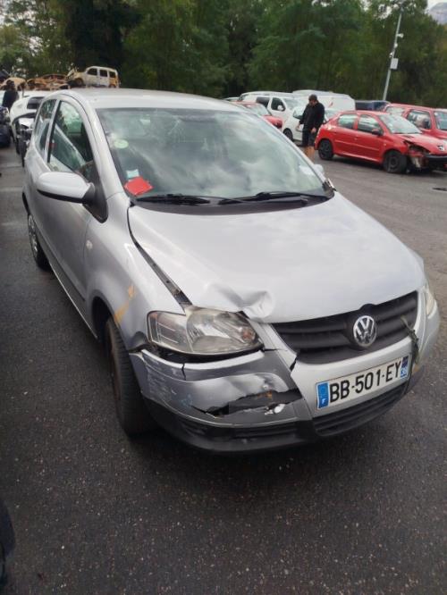 Ceinture arriere droit VOLKSWAGEN FOX Essence - Image 5