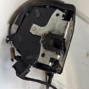 Serrure avant droit BMW SERIE 3 E46 COMPACT PHASE 1 Diesel - Image 1