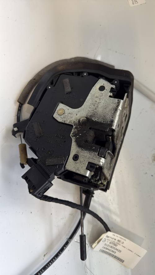 Serrure avant droit BMW SERIE 3 E46 COMPACT PHASE 1 Diesel - Image 2