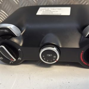 Commande chauffage KIA RIO 4 PHASE 1 Essence - Image 1