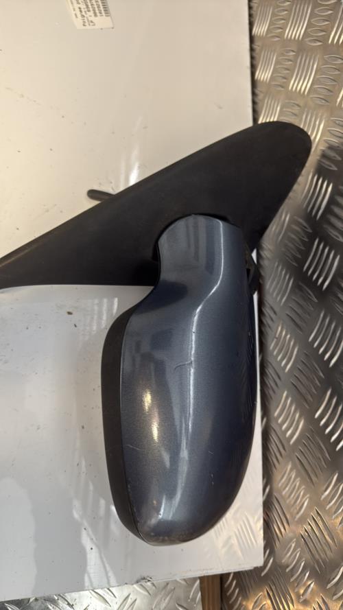 Retroviseur droit RENAULT CLIO 2 PHASE 2 Essence - Image 3