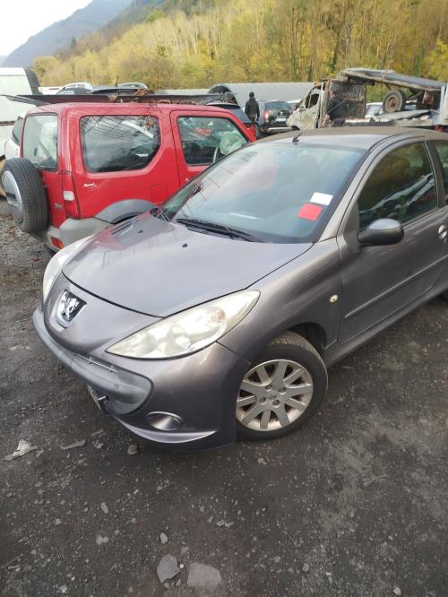 Serrure avant gauche PEUGEOT 206+ Diesel - Image 4