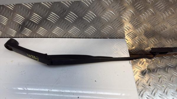 Bras essuie glace avant gauche KIA RIO 4 PHASE 1 Essence - Image 3