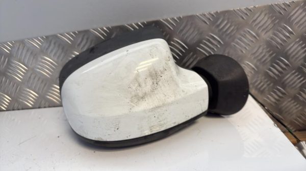 Retroviseur droit DACIA SANDERO 1 Essence - Image 1
