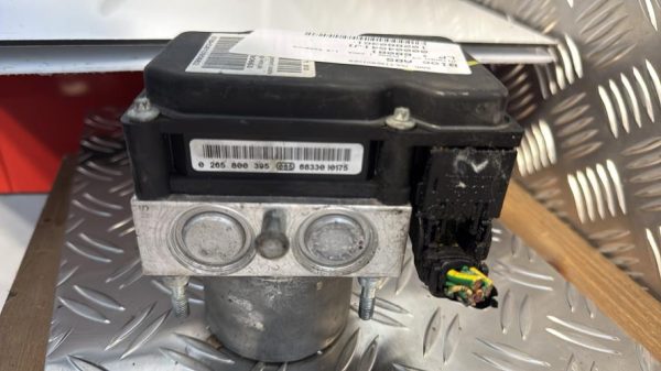 Bloc ABS (freins anti-blocage) CITROEN C4 1 PHASE 1 Essence - Image 4