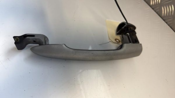 Poignee porte arriere gauche RENAULT MEGANE 2 PHASE 1 Diesel - Image 1