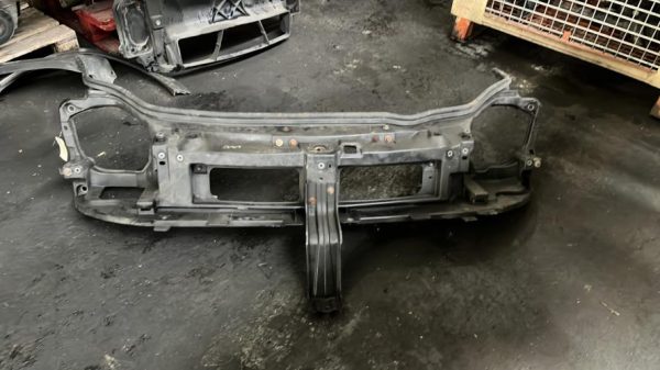 Armature avant, Masque avant OPEL VIVARO 1 PHASE 2 Diesel - Image 1