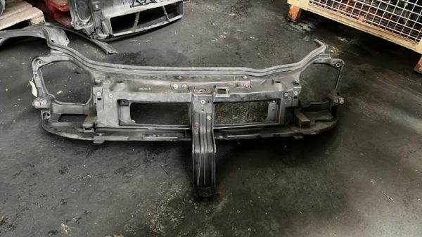 Armature avant, Masque avant OPEL VIVARO 1 PHASE 2 Diesel - Image 3