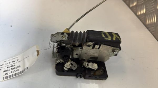 Serrure avant droit RENAULT CLIO 3 PHASE 2 BREAK Diesel - Image 1