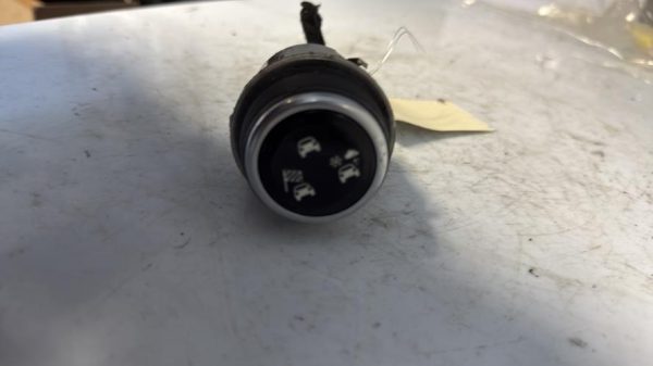 Bouton/Interrupteur FIAT 500X PHASE 1 Diesel - Image 4