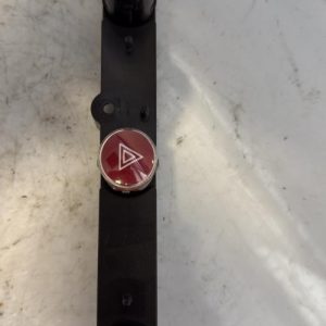 Bouton de warning FIAT 500X PHASE 1 Diesel - Image 1