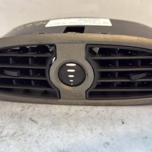 Aerateur tableau de bord RENAULT CLIO 3 PHASE 1 Essence - Image 1