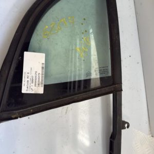 Custode avant gauche (porte) CITROEN DS3 PHASE 1 Diesel - Image 1