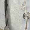 Leve vitre mecanique arriere droit RENAULT MEGANE 1 PHASE 2 Essence - Image 2