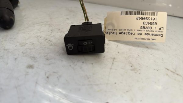 Commande de reglage hauteur de phare PEUGEOT PARTNER 2 PHASE 1 Diesel - Image 2