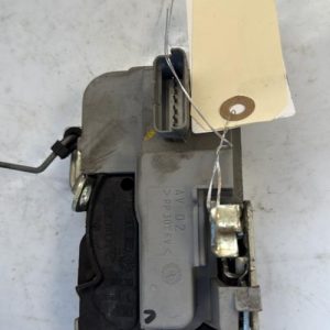 Serrure avant droit PEUGEOT 206+ Essence - Image 1