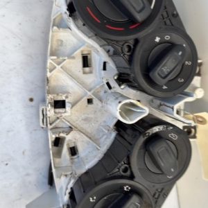 Commande chauffage FORD KA 2 PHASE 2 Essence - Image 1