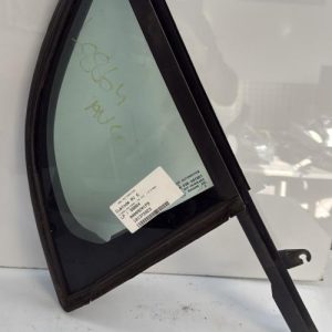 Custode avant gauche (porte) CITROEN DS3 PHASE 1 Diesel - Image 1