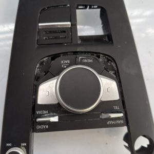 Commande autoradio AUDI A3 3 SPORTBACK RS3 PHASE 2 Essence - Image 1