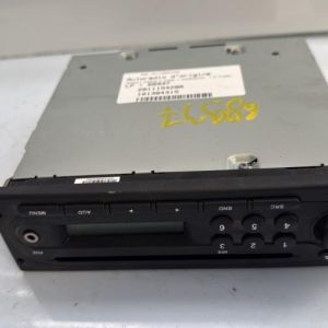 Autoradio d'origine RENAULT KANGOO 2 PHASE 1 Diesel - Image 1