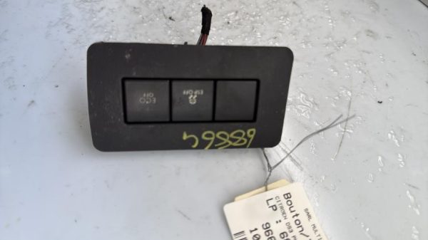 Bouton/Interrupteur CITROEN DS3 PHASE 1 Diesel - Image 3
