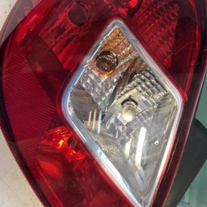 Feu arriere principal gauche (feux) OPEL CORSA D PHASE 1 Essence - Image 1