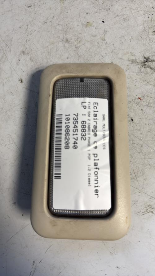 Eclairage de plafonnier FIAT 500 2 CABRIO PHASE 1 Diesel - Image 1