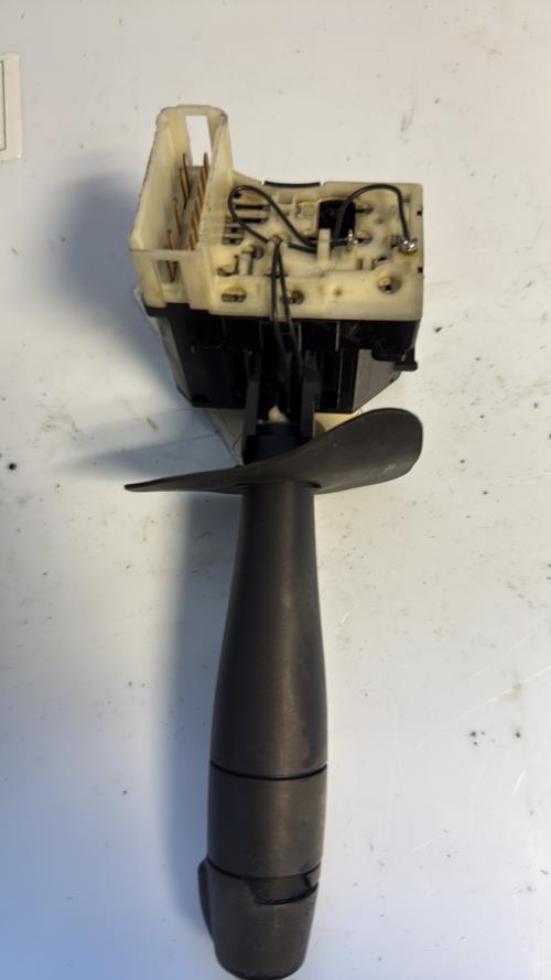 Commodo d'essuie glaces RENAULT CLIO 2 PHASE 2 Diesel - Image 4