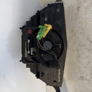 Com (Bloc Contacteur Tournant+Commodo Essuie Glace+Commodo Phare) OPEL CORSA D PHASE 1 Diesel - Image 1