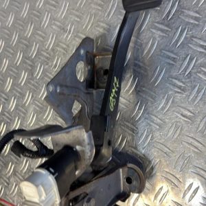 Pedalier de frein RENAULT CLIO 4 PHASE 1 Diesel - Image 1