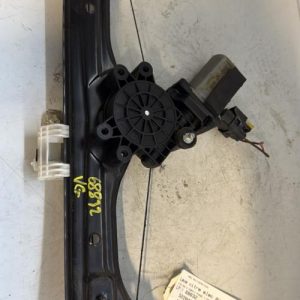 Leve vitre electrique avant gauche FIAT 500 2 CABRIO PHASE 1 Diesel - Image 1