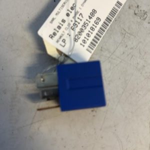 Relais electrique RENAULT CLIO 4 PHASE 1 Diesel - Image 1