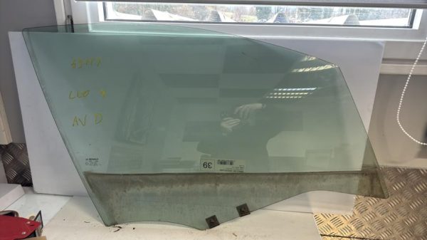 Vitre avant droit RENAULT CLIO 4 PHASE 1 Diesel - Image 2