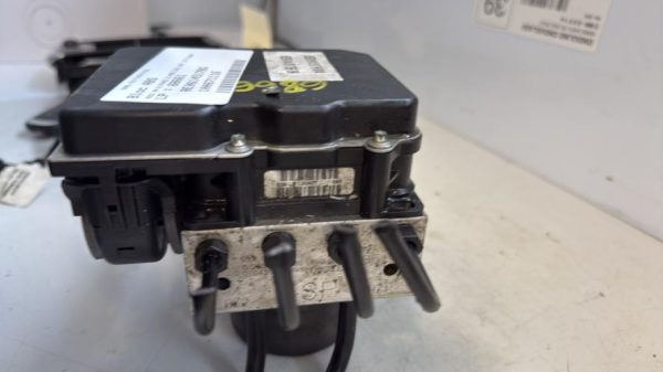 Bloc ABS (freins anti-blocage) AUDI A4 2 PHASE 2 Diesel - Image 3