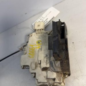 Serrure avant droit AUDI A4 2 PHASE 2 Diesel - Image 1