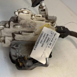 Serrure arriere droit AUDI A4 2 PHASE 2 Diesel - Image 1