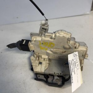 Serrure avant gauche AUDI A4 2 PHASE 2 Diesel - Image 1