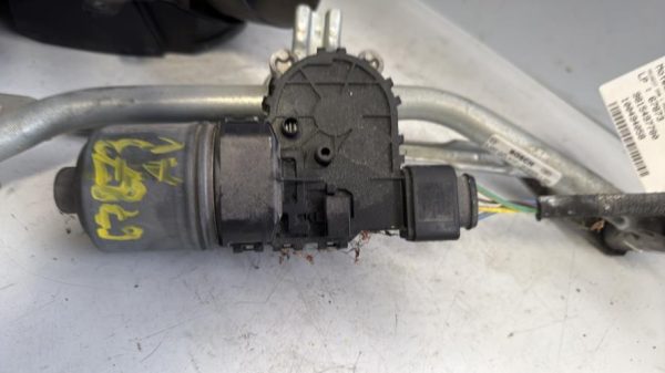 Moteur essuie glace avant PEUGEOT 208 1 PHASE 2 Diesel - Image 2