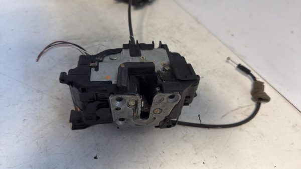 Serrure avant droit RENAULT CLIO 3 PHASE 1 Essence - Image 2