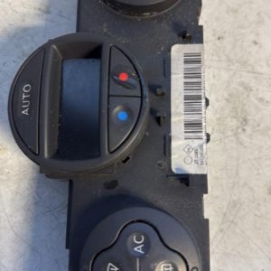 Commande chauffage RENAULT GRAND MODUS PHASE 2 Diesel - Image 1