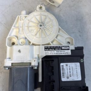 Moteur leve vitre avant droit AUDI A3 2 PHASE 1 Diesel - Image 1