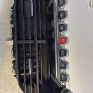 Commande chauffage PEUGEOT 208 2 Diesel - Image 1