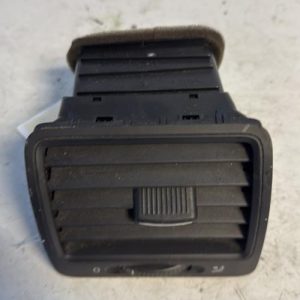 Aerateur tableau de bord avant gauche VOLKSWAGEN GOLF 5 Diesel - Image 1