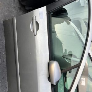 Porte avant droit PEUGEOT 307 PHASE 2 Diesel - Image 1