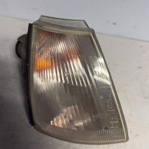 Optique avant secondaire droit (feux)(clignotant) RENAULT CLIO 1 PHASE 1 Essence - Image 1